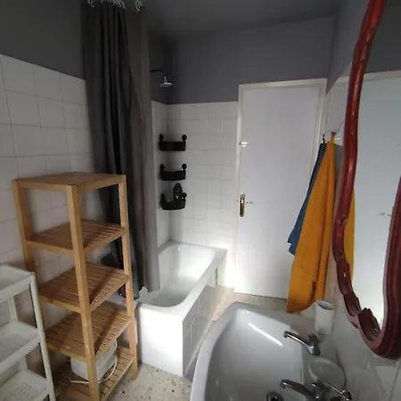 Acogedor Piso En 아파트 페레올